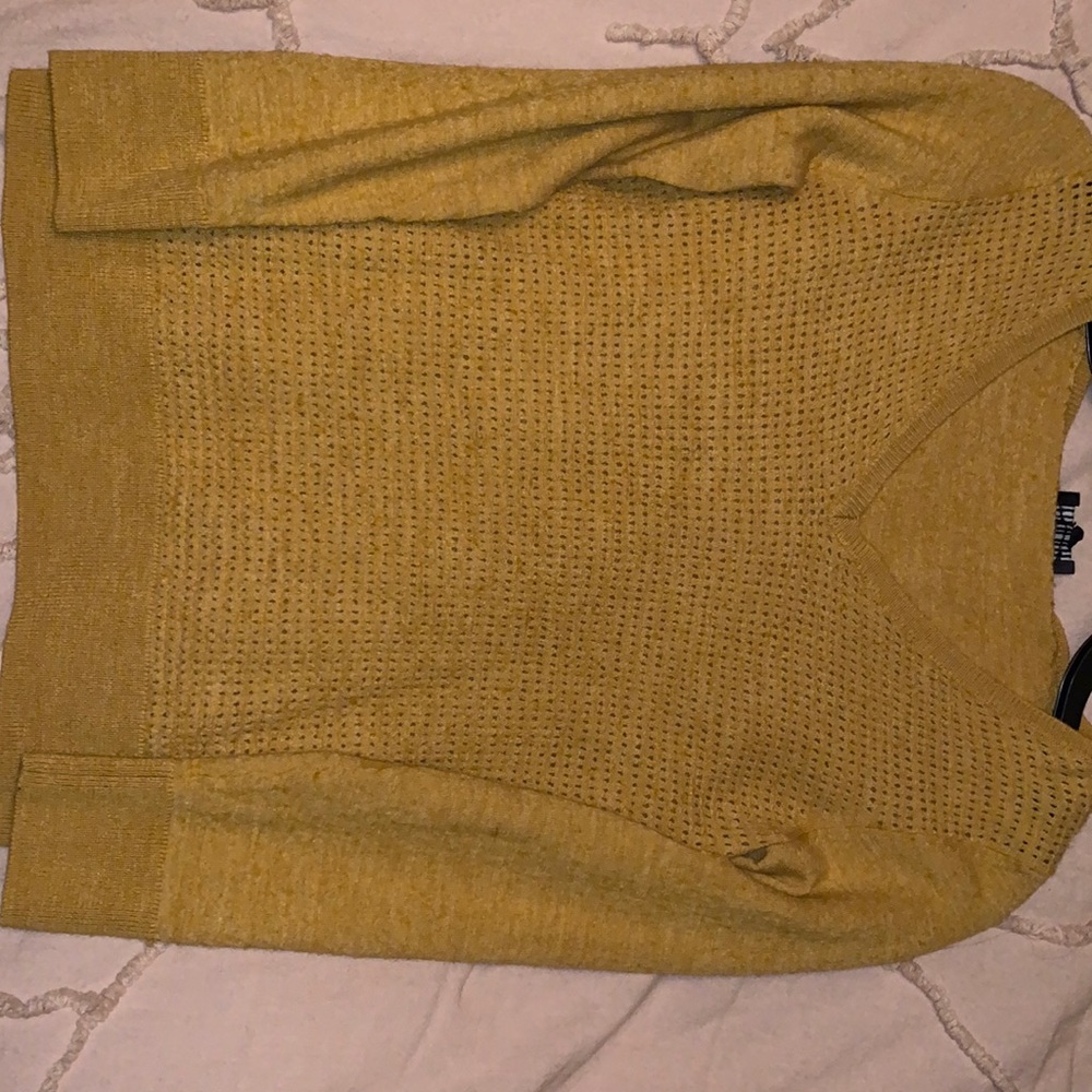 women’s “the limited” sweater